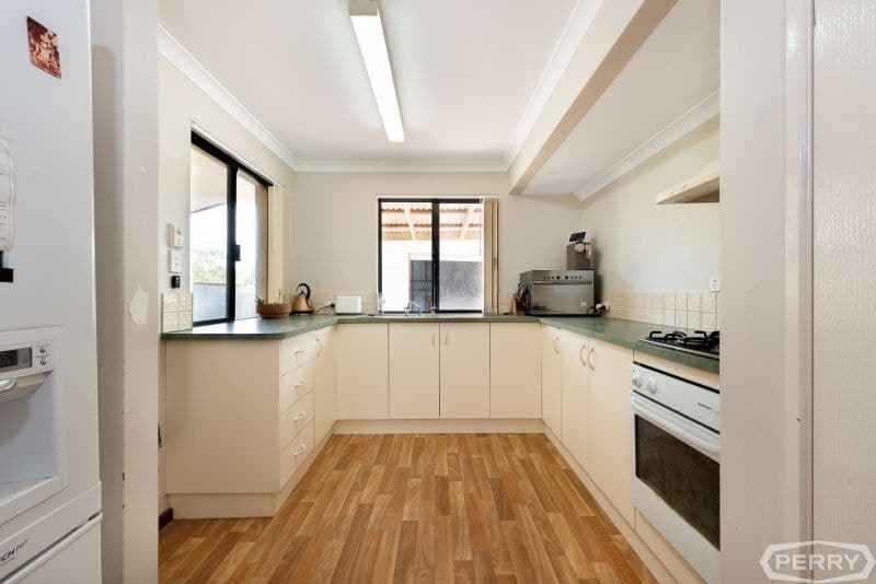 94A Leighton Road Halls Head WA, Halls Head - Thumbnail 4