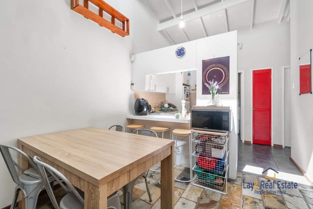 6/31 Waterloo Street Joondanna WA 6060 | (SOLD) Retro Seventies Two Bedroom – End Villa, Joondanna Wa 6060 | (Sold) Retro Seventies Two Bedroom – End Villa - Thumbnail 4