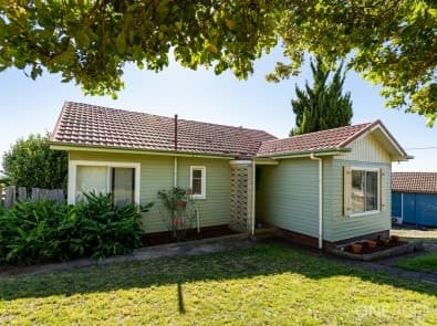 49 Belton Street, Acton, Acton - Image 1