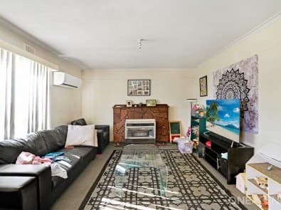49 Belton Street, Acton, Acton - Thumbnail 2