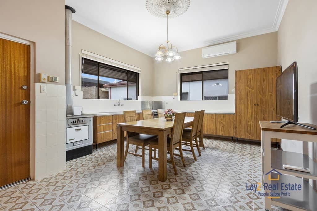 96 Chelmsford Road, Mount Lawley WA 6050 **SOLD**1920’s Bones with a Mediterranean Make Over, Mount Lawley - Thumbnail 2