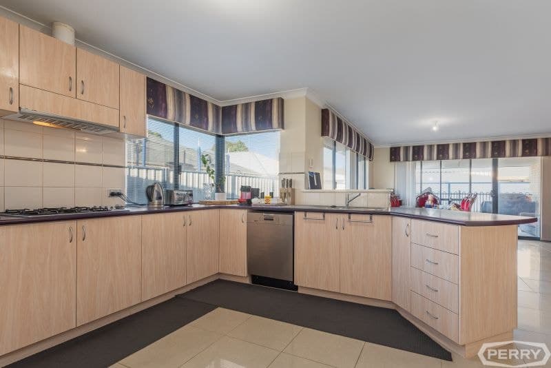 29 Bellavista Parade, Meadow Springs, Meadow Springs - Thumbnail 6