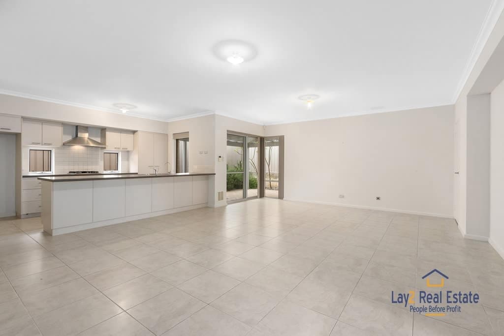 5 Jacqueline Street, Bayswater WA 6053 3 Bed 2 Bath Bigger Than Most!, Bayswater - Thumbnail 5