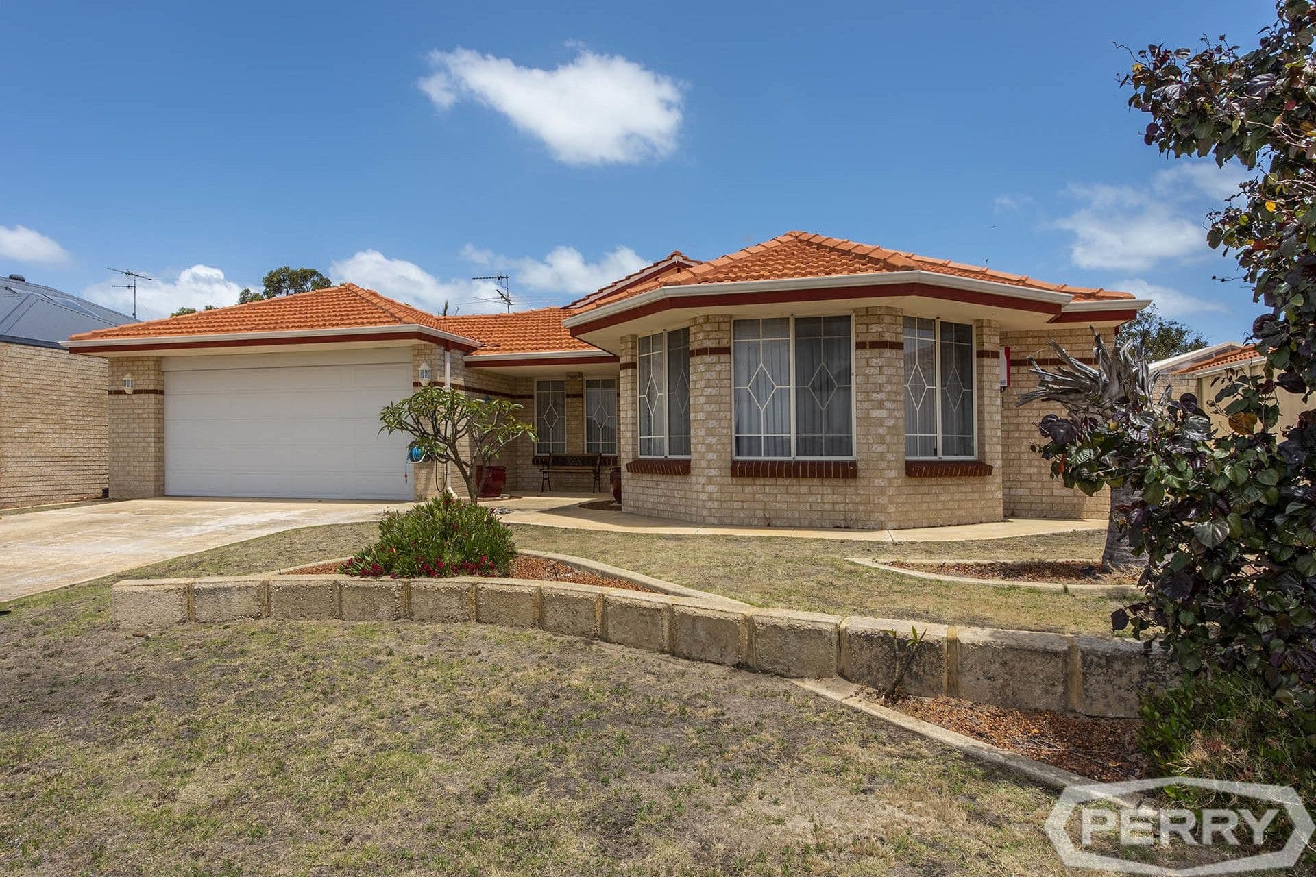 34 Peppertree Close, Wannanup, Wannanup - Thumbnail 2