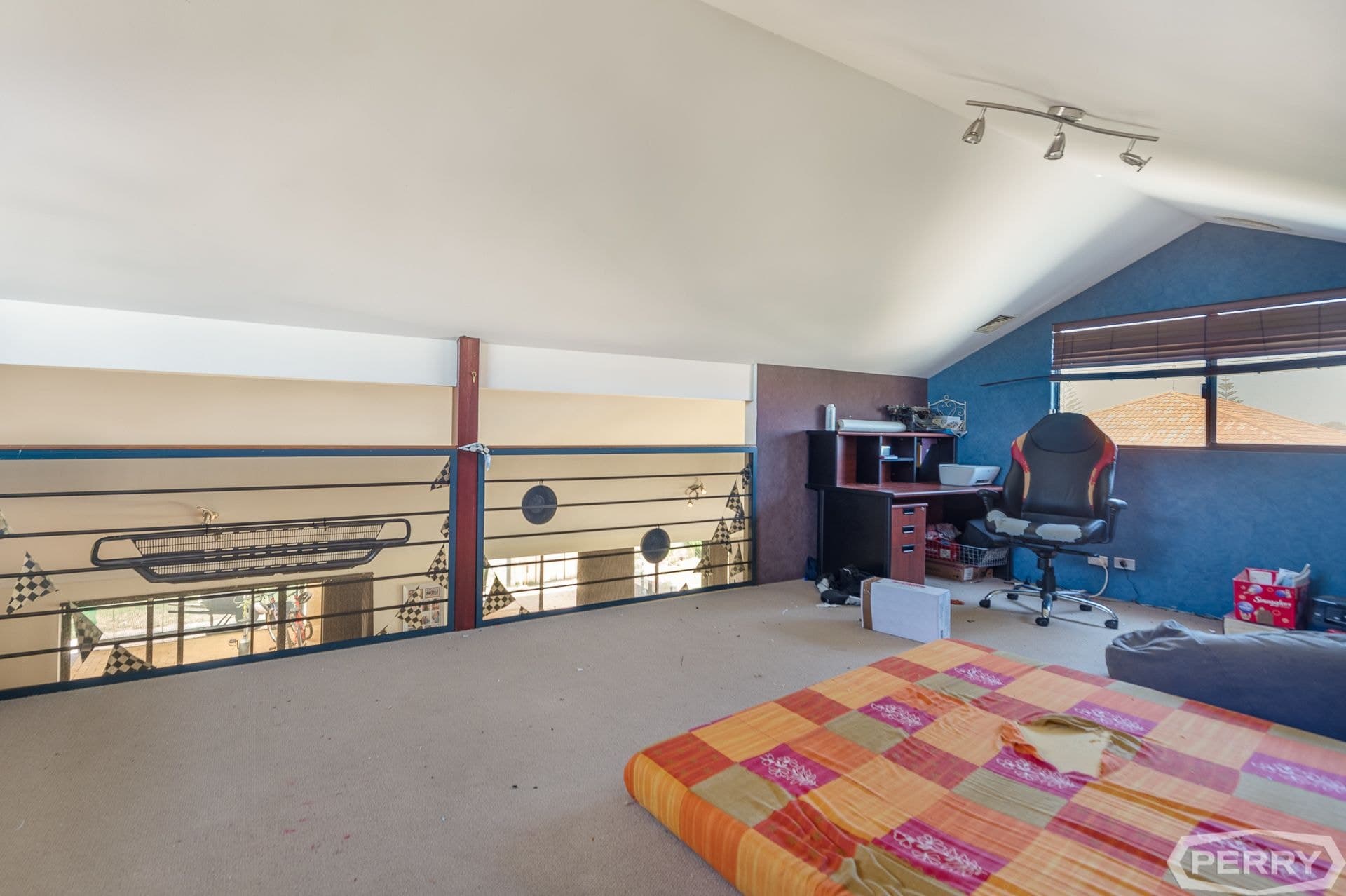 11 Keppel Mews, Halls Head, Halls Head - Thumbnail 7