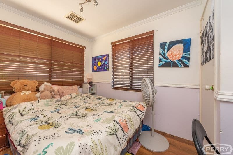 11 Keppel Mews, Halls Head, Halls Head - Thumbnail 8