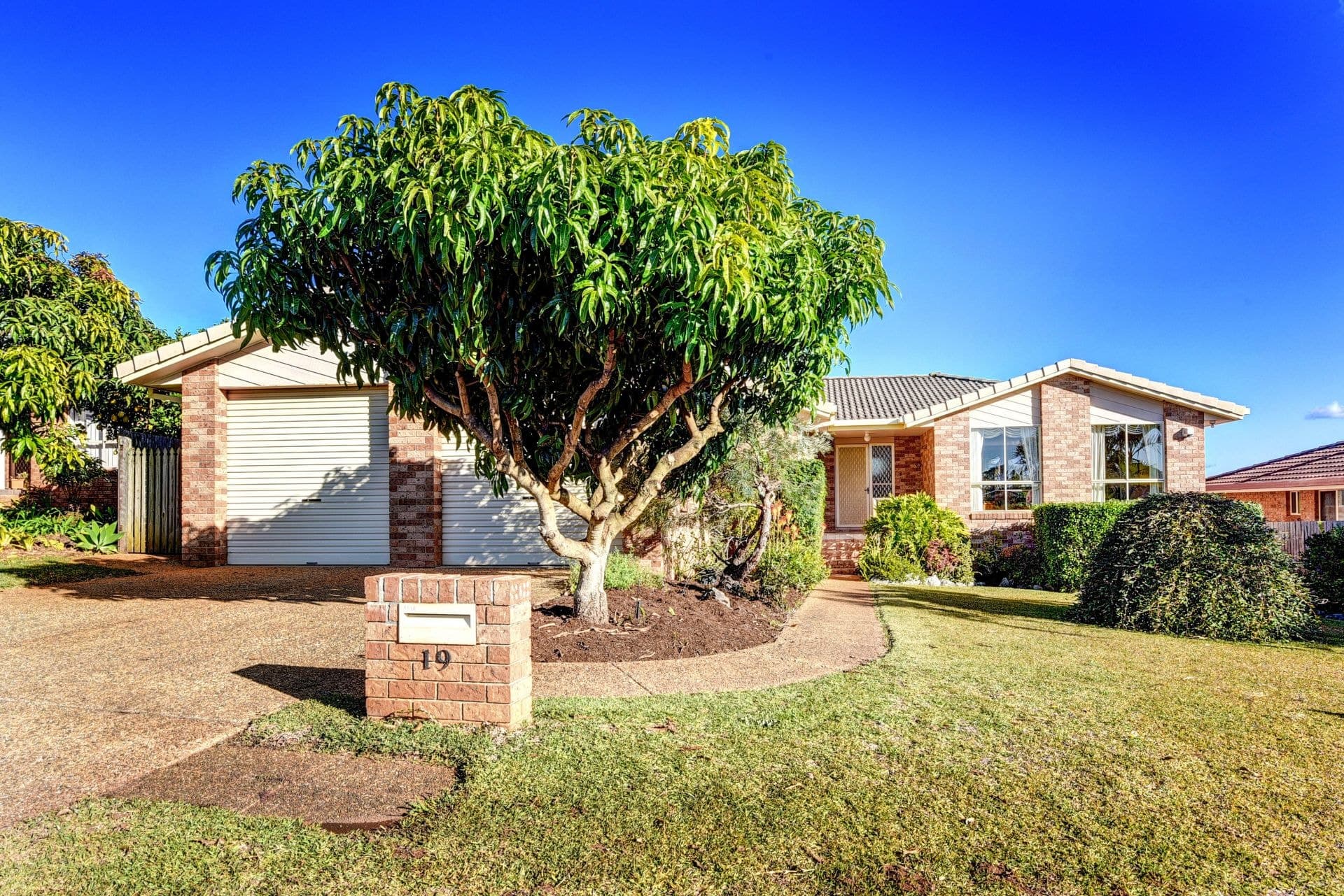19 Clearwater Crescent Port Macquarie NSW, Port Macquarie - Thumbnail 2