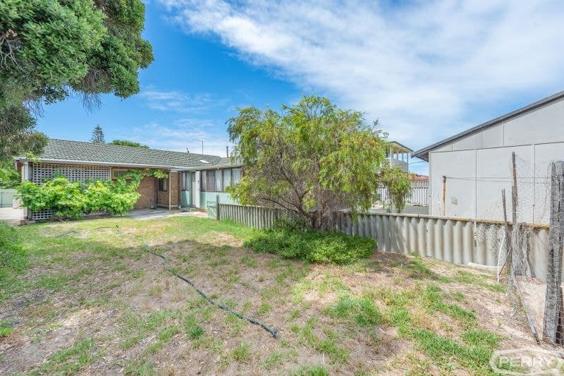 20 Collier Street, Silver Sands, Silver Sands - Image 1