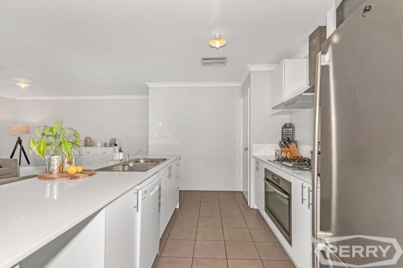 10 Hopetoun Bend, Dawesville, Dawesville - Thumbnail 7