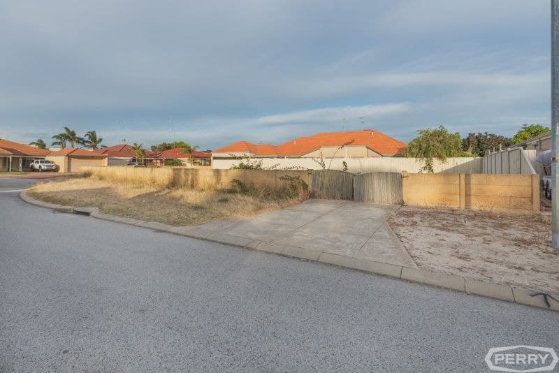4 Astrolabe Lane Falcon WA, Falcon - Image 1