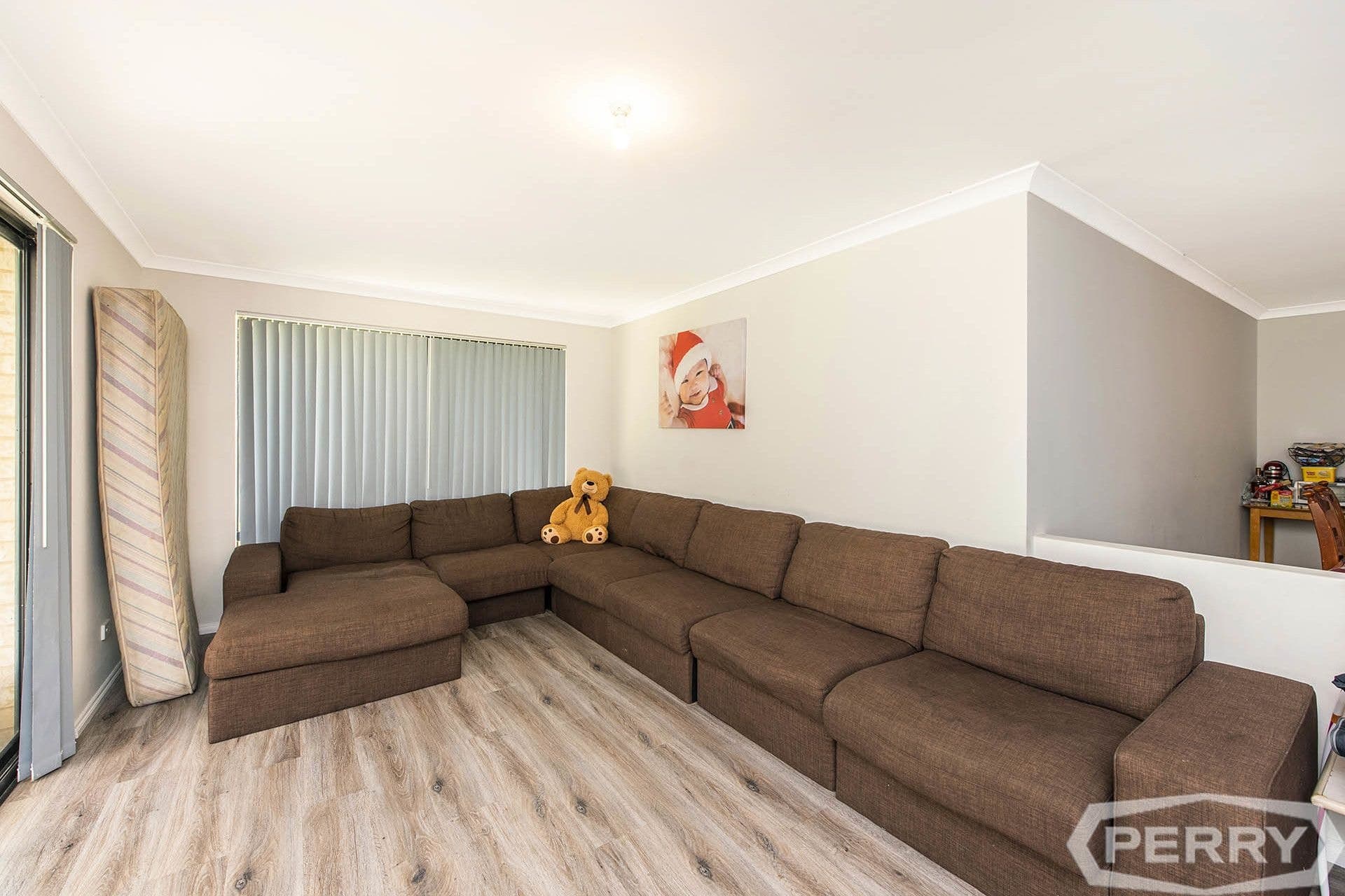 8 Dyer Lane, Lakelands, Lakelands - Thumbnail 3