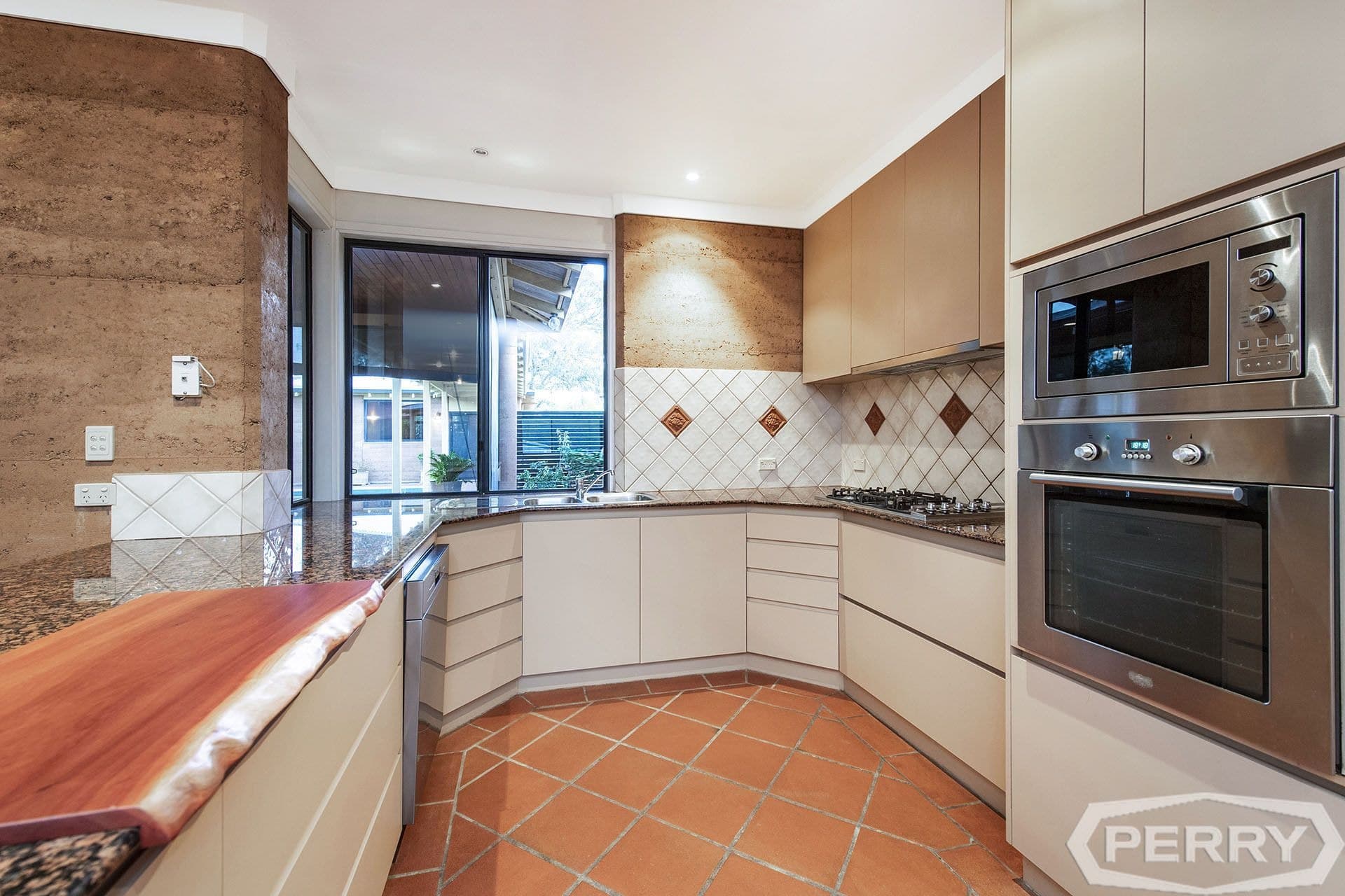 7 Banksia Terrace, South Yunderup, South Yunderup - Thumbnail 8