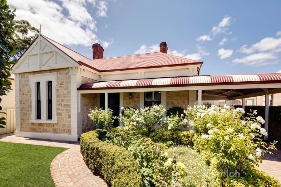 81 Castle Street, Parkside, Parkside - Image 1