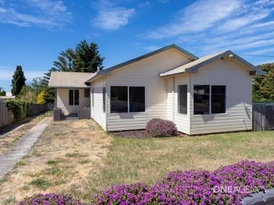 8 Tattersall Street, Montello, Montello - Image 1