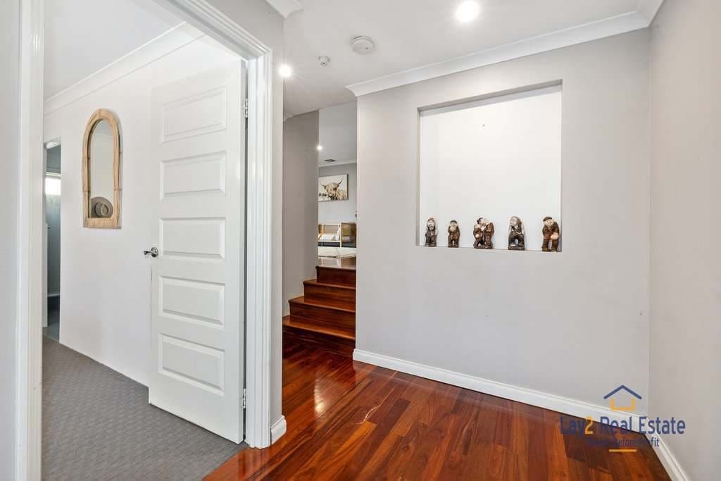 31 Rothbury Road, Embleton WA 6062 Stylish and Elegant Family Living, Embleton - Thumbnail 3