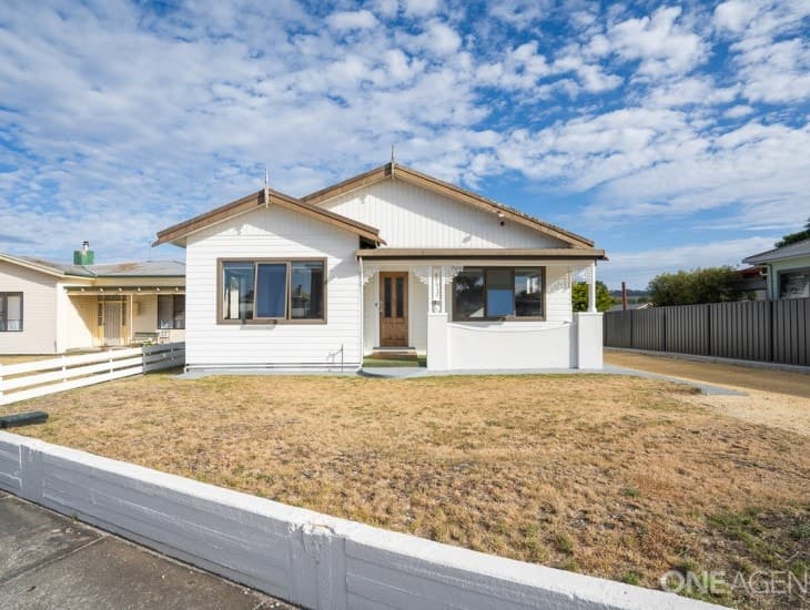 43 Inglis Street, Wynyard, Wynyard - Image 1