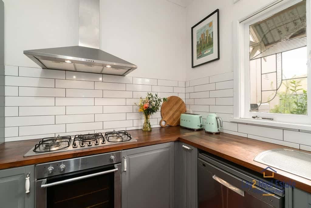 64 The Strand Bayswater WA 6053 Spacious, Light and Bright Gem on 425sqm, Light And Bright Gem On - Thumbnail 7