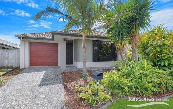 19 Livingstone Ct, North Lakes - Image 1