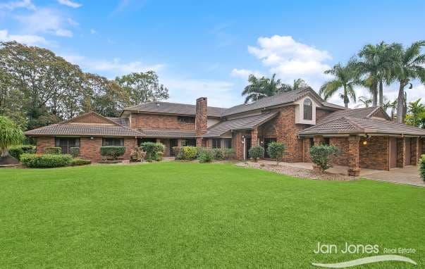 36 Shiraz Ch, Morayfield - Image 1