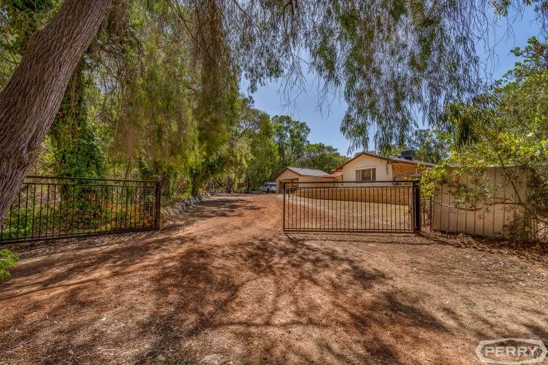283 Tuart Grove Avenue, Lake Clifton, Lake Clifton - Thumbnail 3