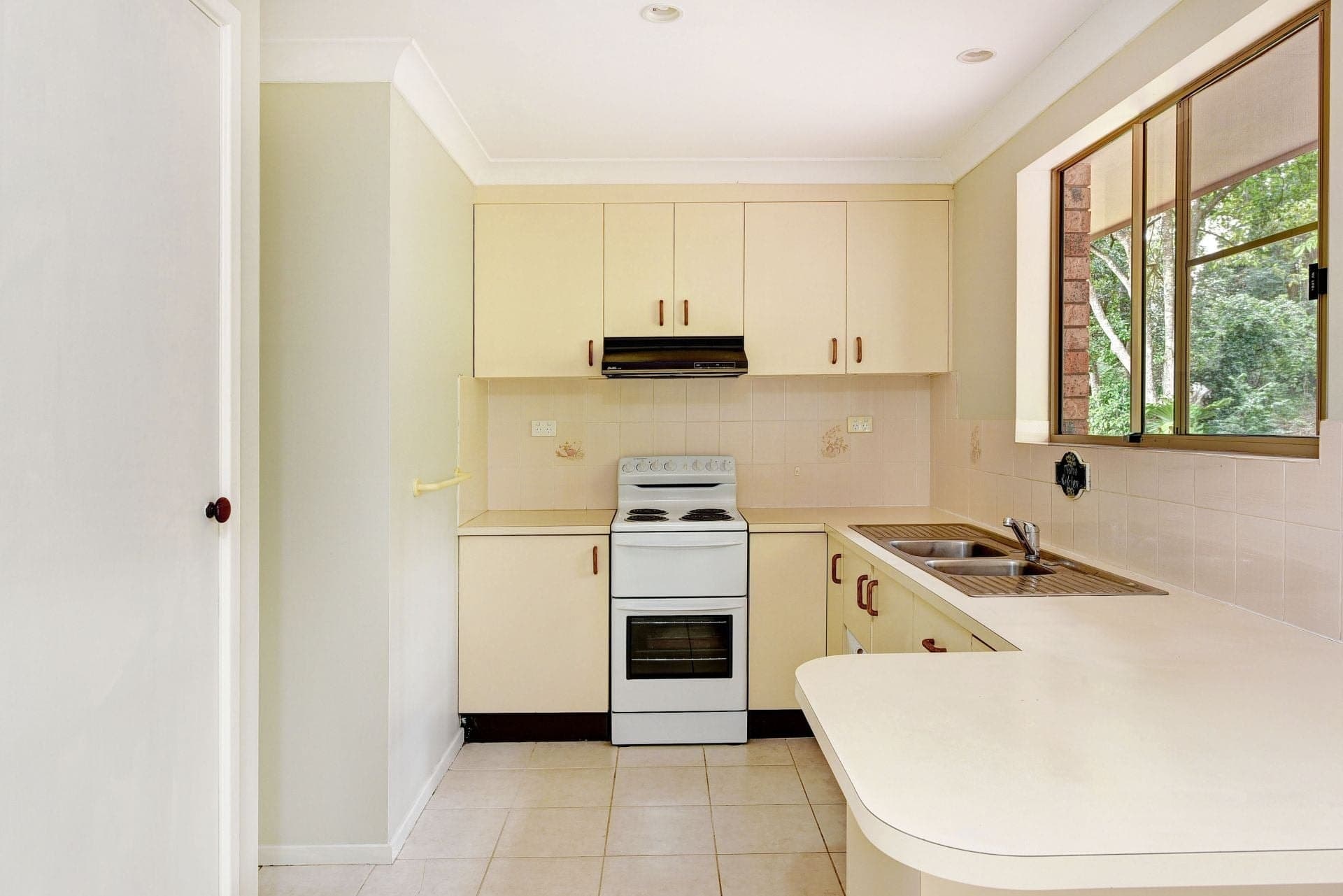 8 Luton Court Port Macquarie NSW, Port Macquarie - Thumbnail 6