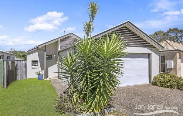 65 Higgs Street, Rothwell - Image 1