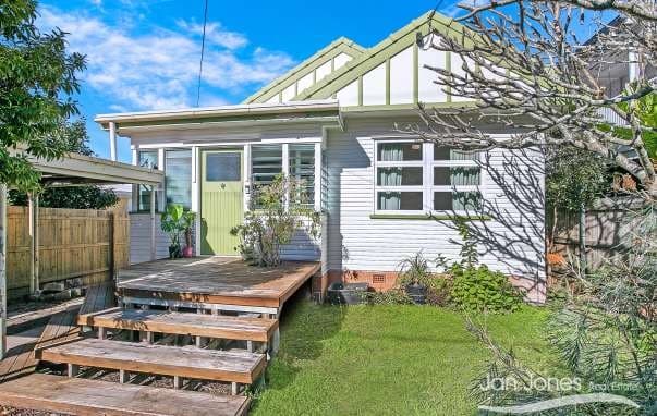 25 Murphy Street, Scarborough - Image 1