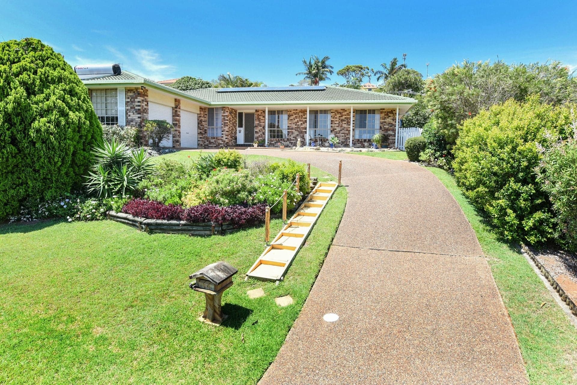 28 Verbena Avenue Port Macquarie NSW, Port Macquarie - Thumbnail 2