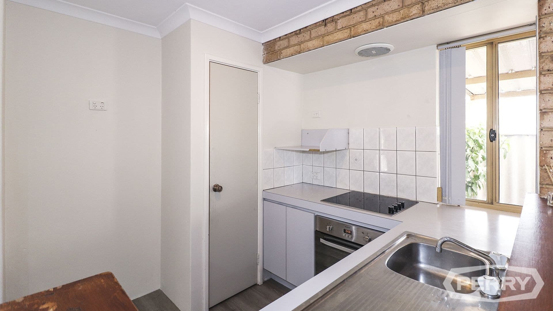 2/5 Beamish Court, Meadow Springs, Meadow Springs - Thumbnail 6