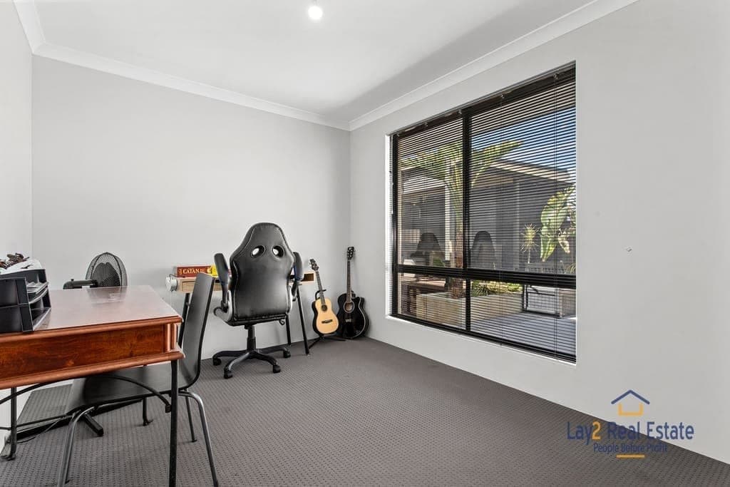 57 Tranquility Crescent, Aveley WA 6069 Family Sized Beauty with Multiple Living Areas!, Aveley - Thumbnail 7
