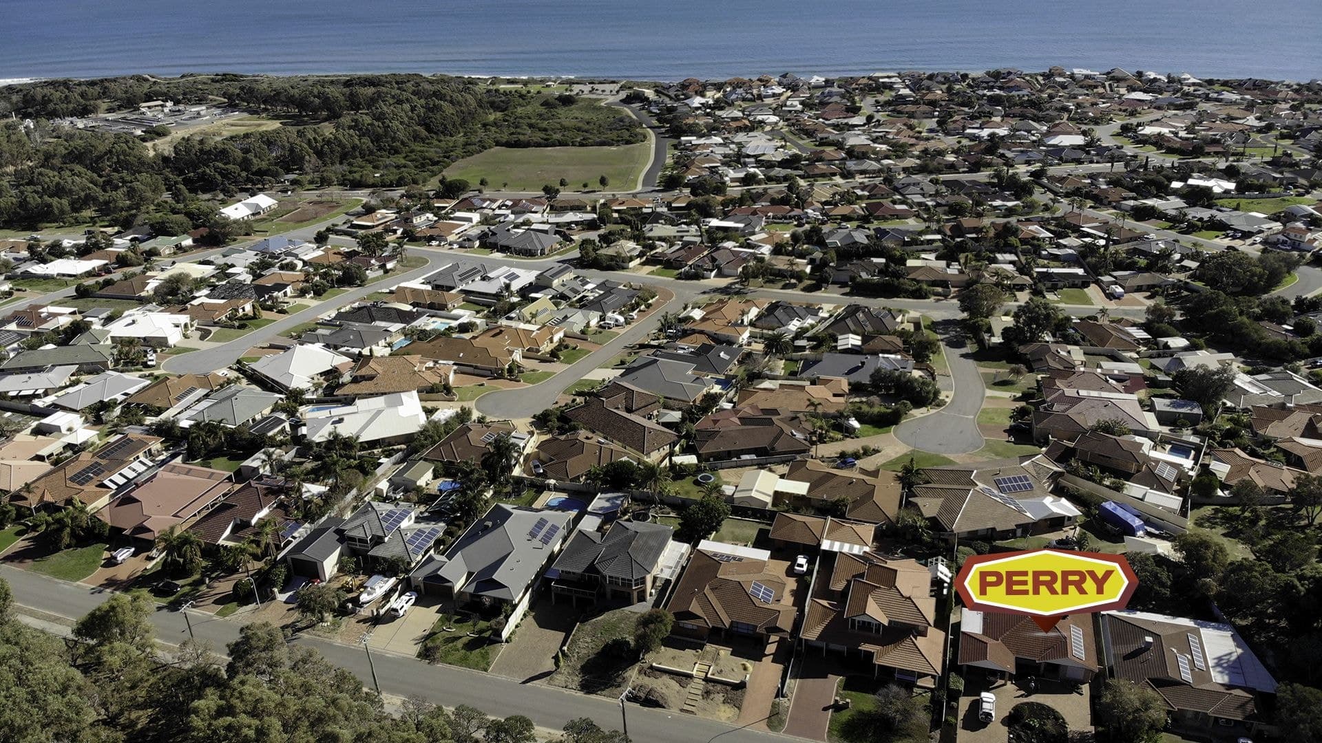 39 Oaklands Avenue Halls Head WA, Halls Head - Image 1