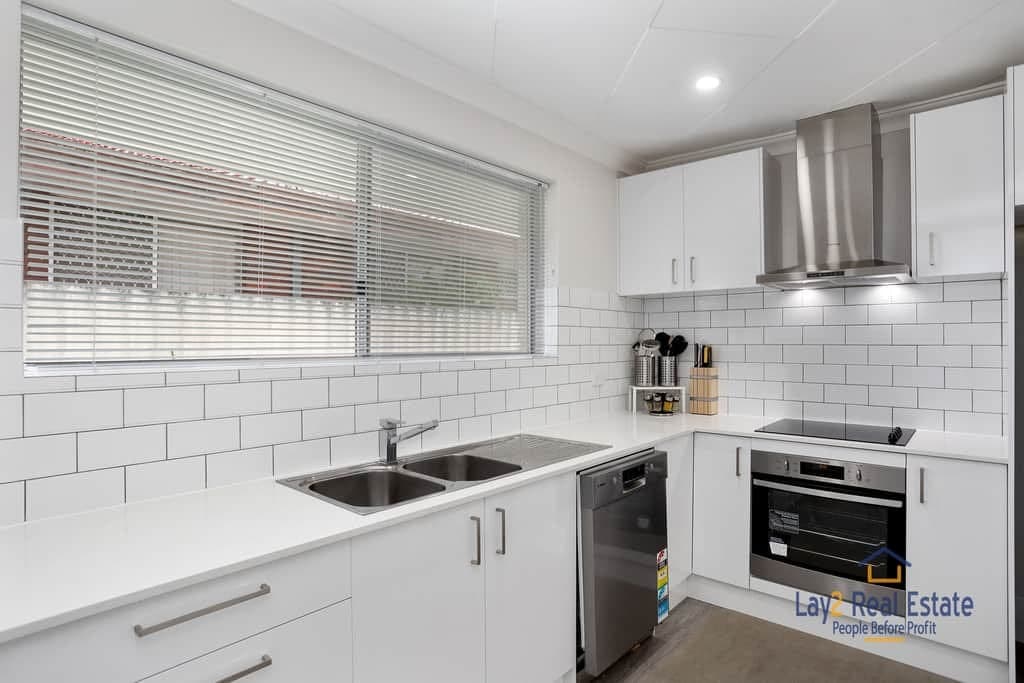 26 Babington Crescent Bayswater WA 6053 – Light, Bright, Renovated 3 x 2 on Easy Care Block, Bright - Thumbnail 6