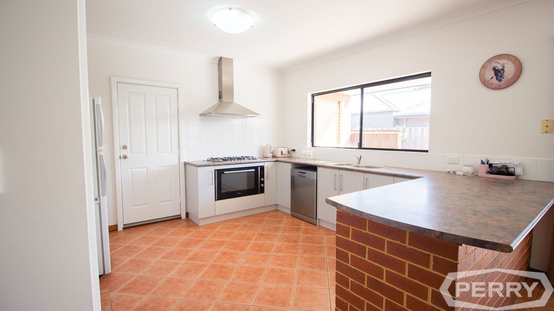 6 Arabian Drive, Coodanup, Coodanup - Thumbnail 4