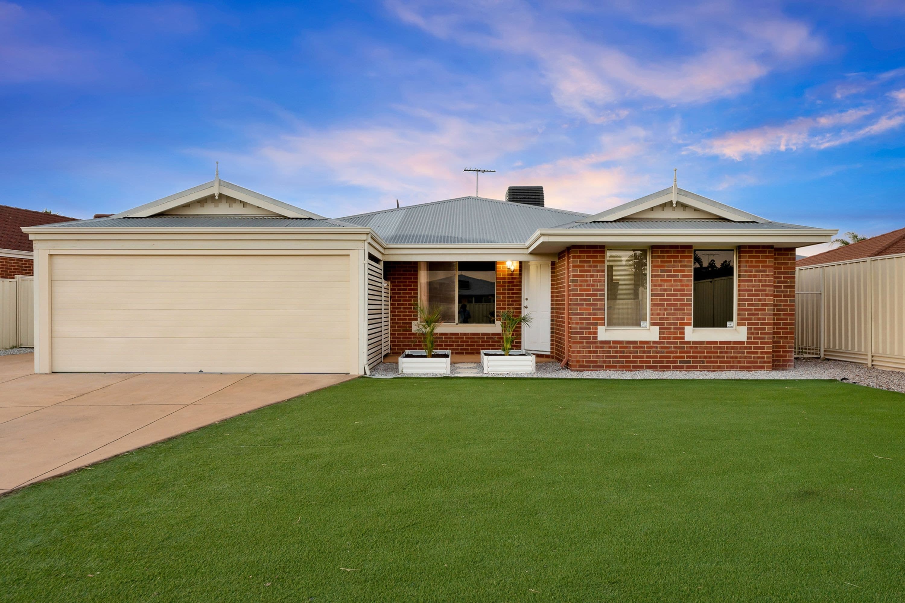 10 Trayner Close, Gosnells, Gosnells - Image 1