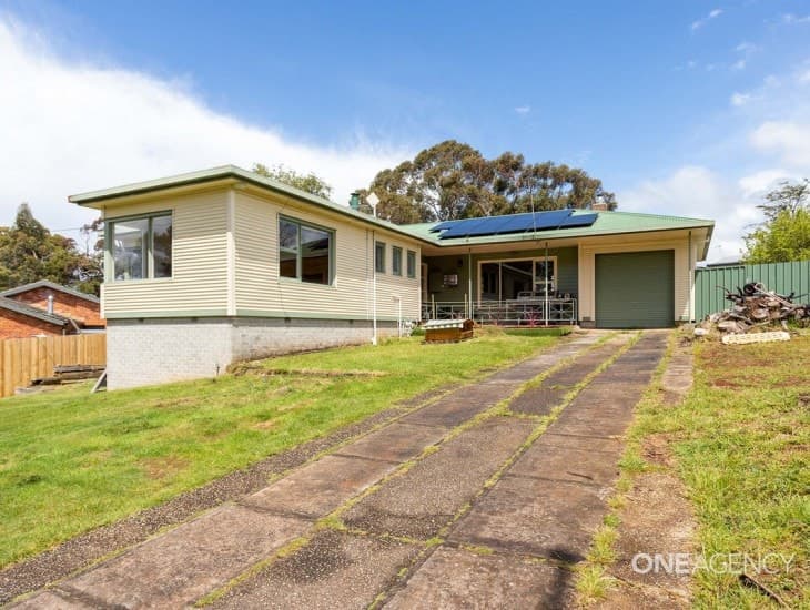 175 Cuprona Road, Heybridge, Heybridge - Image 1