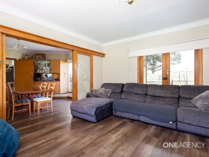 175 Cuprona Road, Heybridge, Heybridge - Thumbnail 2