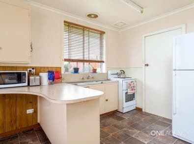 65 Colegrave Road, Upper Burnie, Upper Burnie - Thumbnail 3