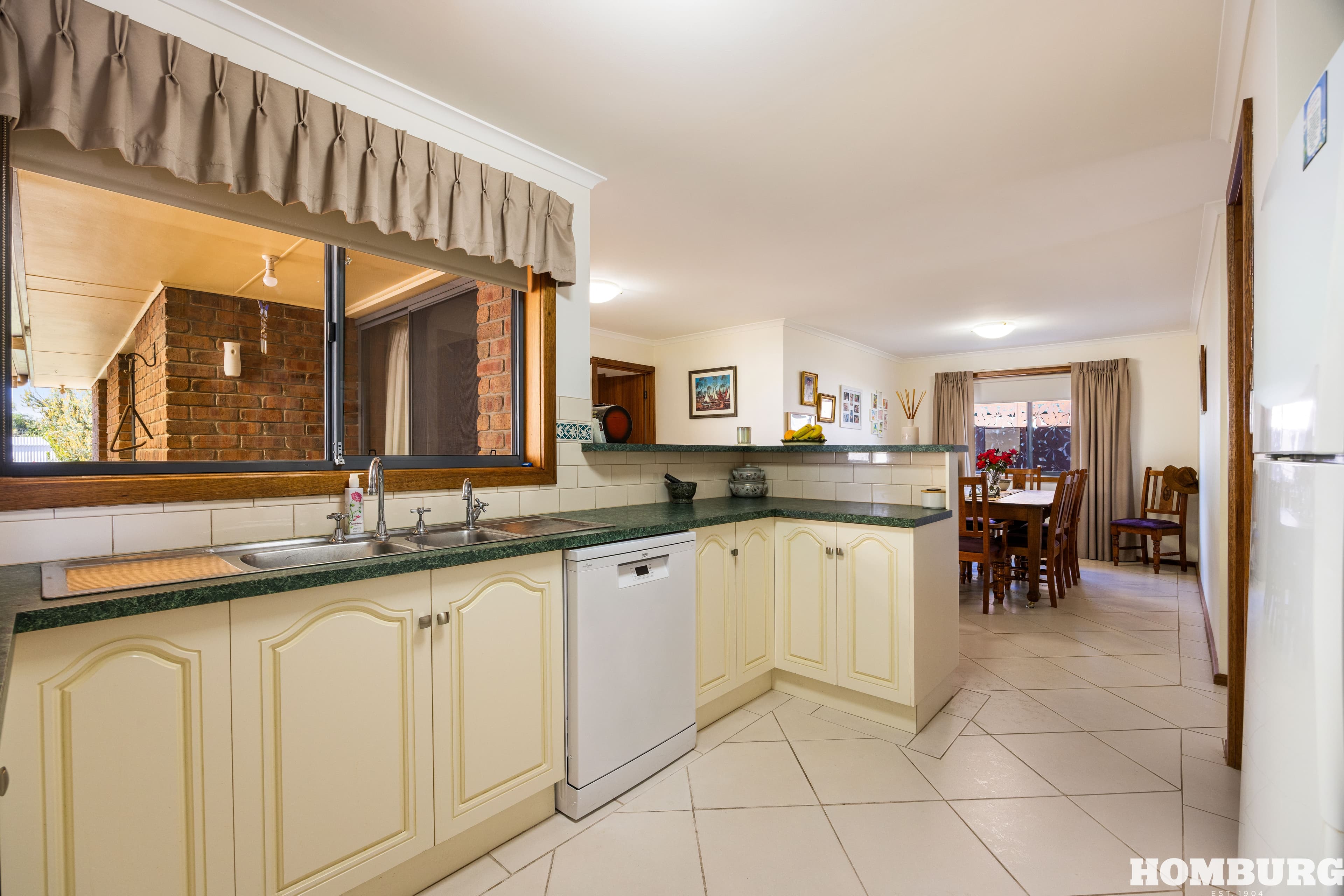 16 Rebecca Court, TANUNDA, SA 5352, Tanunda - Thumbnail 4