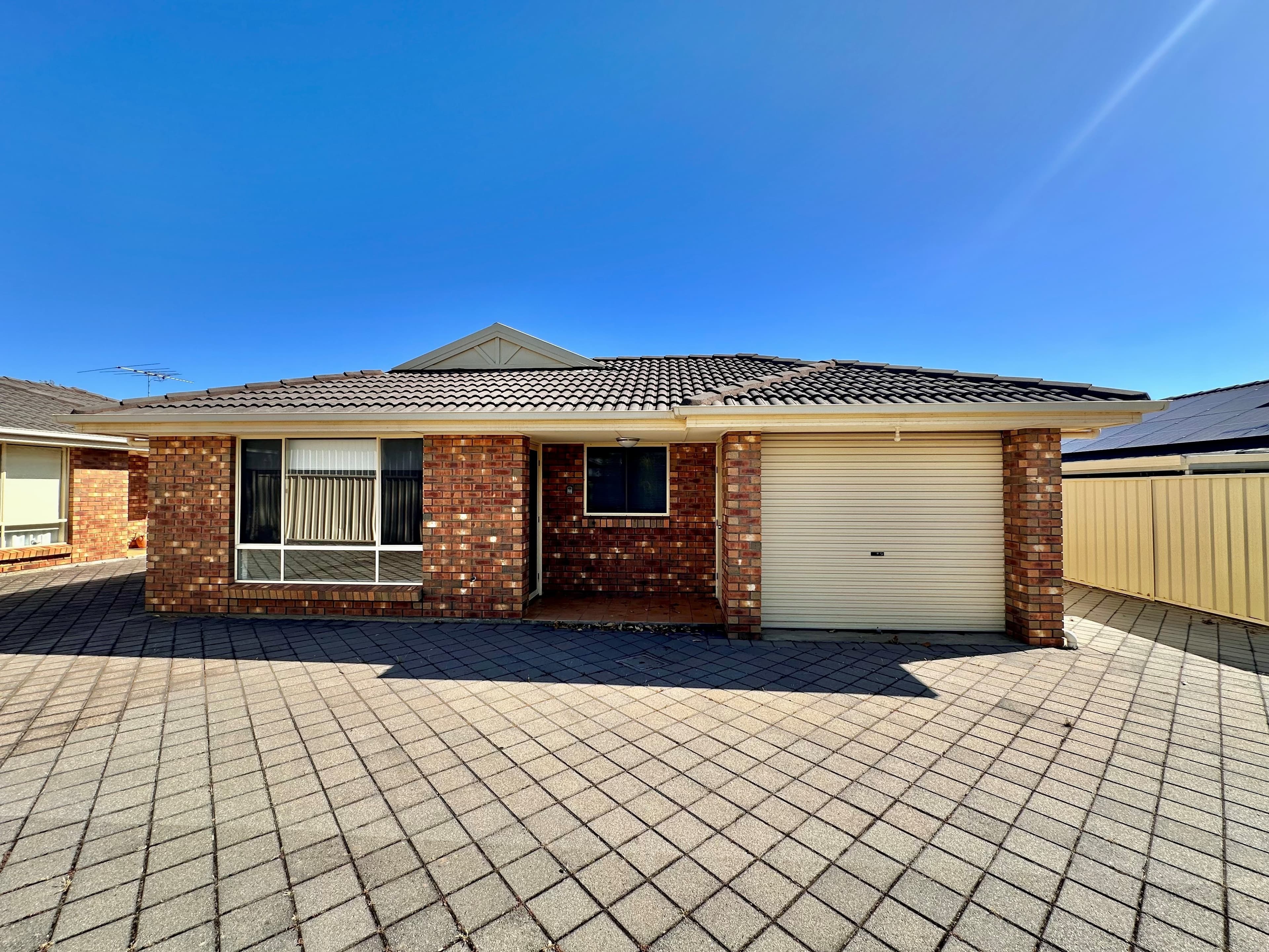 2/8 Centenary Avenue, NURIOOTPA, SA 5355, Nuriootpa - Image 1