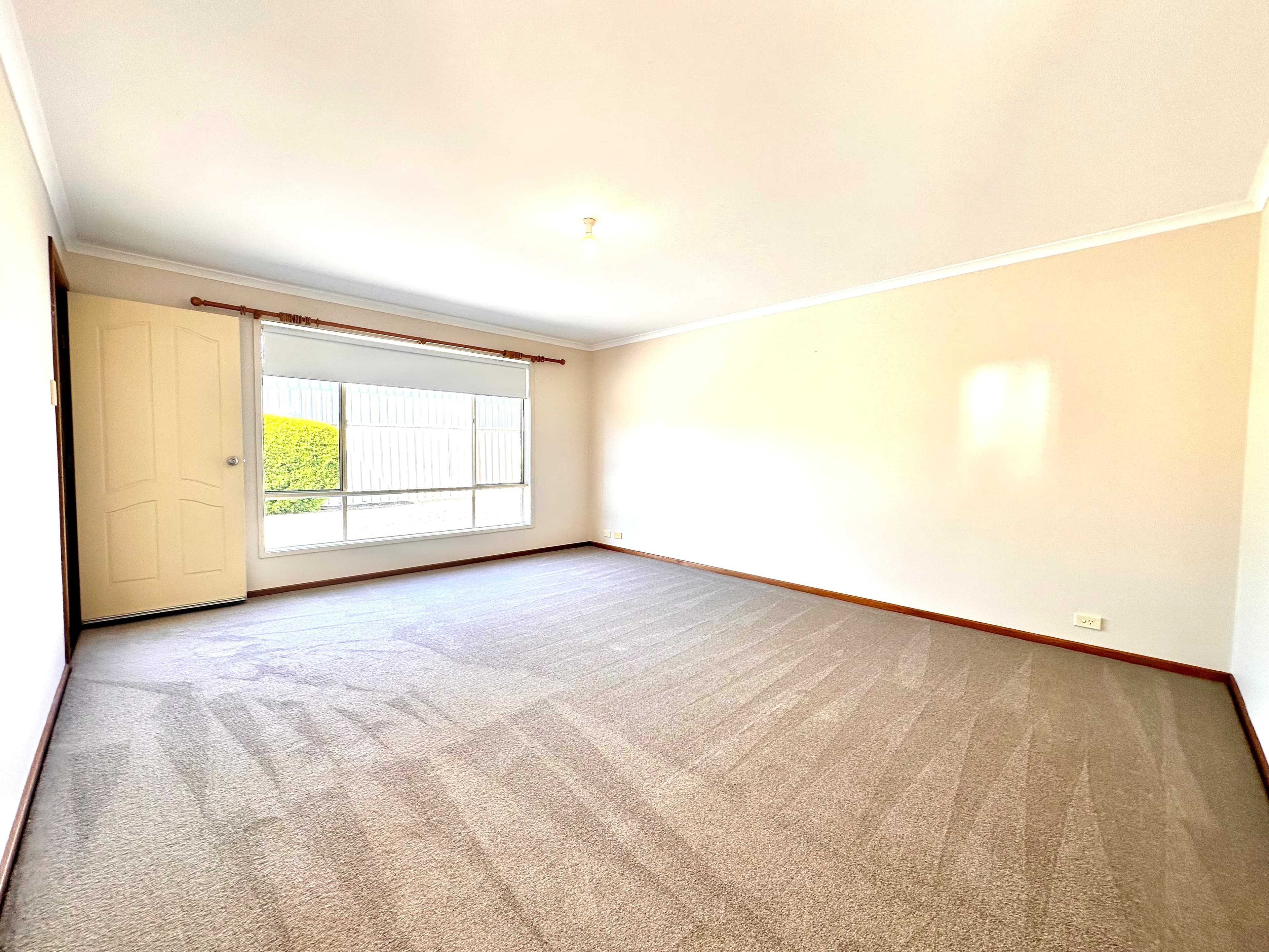 2/8 Centenary Avenue, NURIOOTPA, SA 5355, Nuriootpa - Thumbnail 2