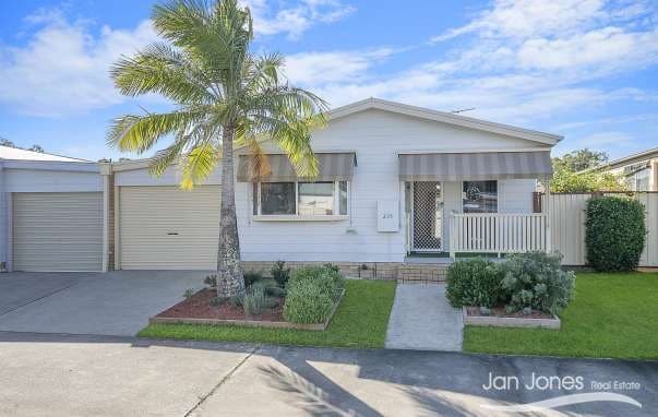 Villa 235, Deception Bay - Image 1