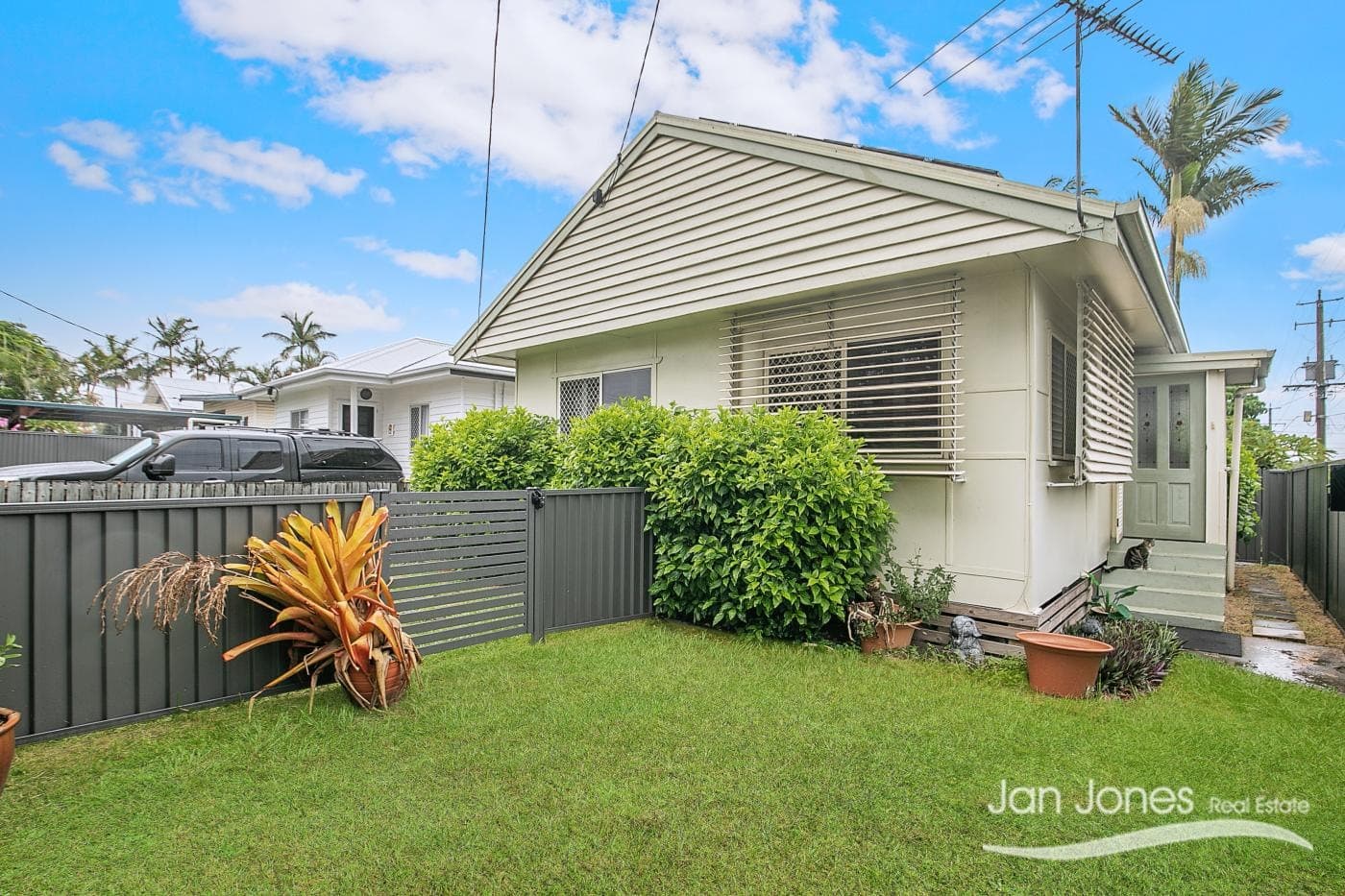 134 Oxley Avenue, Woody Point - Image 1