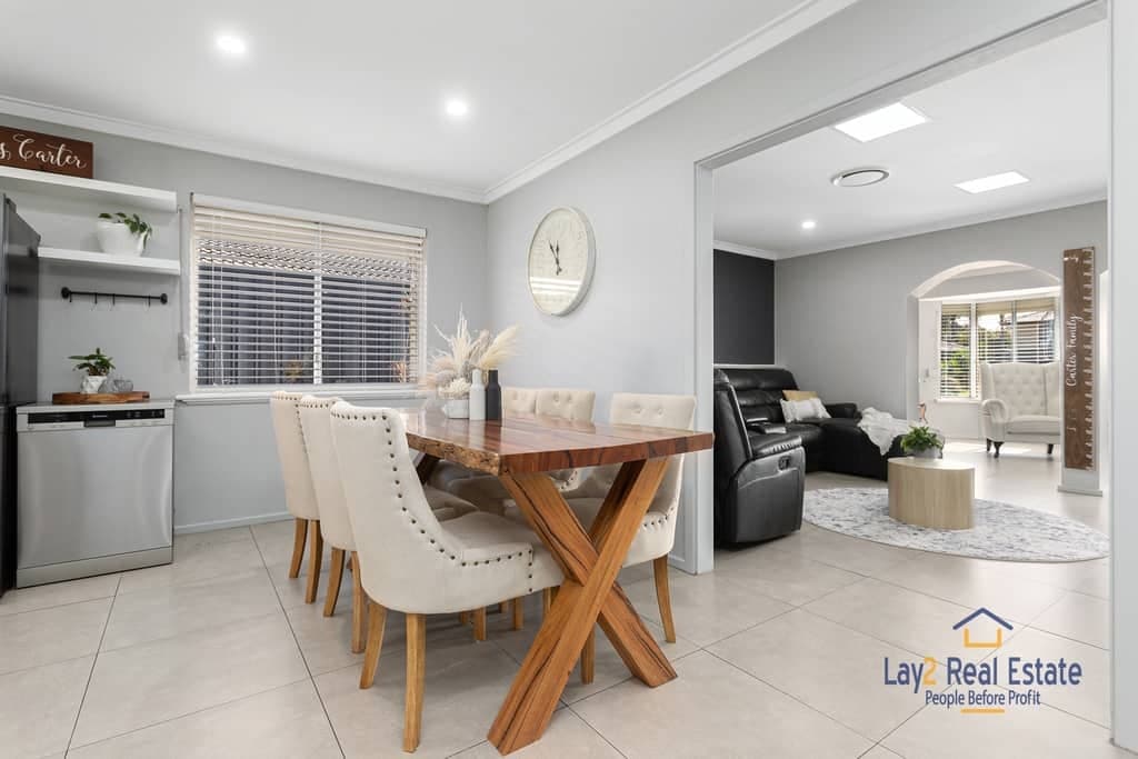 23 Rundal Street Bayswater WA 6053 Gorgeous Family Home now UNDER OFFER!, Bayswater Wa 6053 Gorgeous Family Home Now Under Offer! - Thumbnail 8