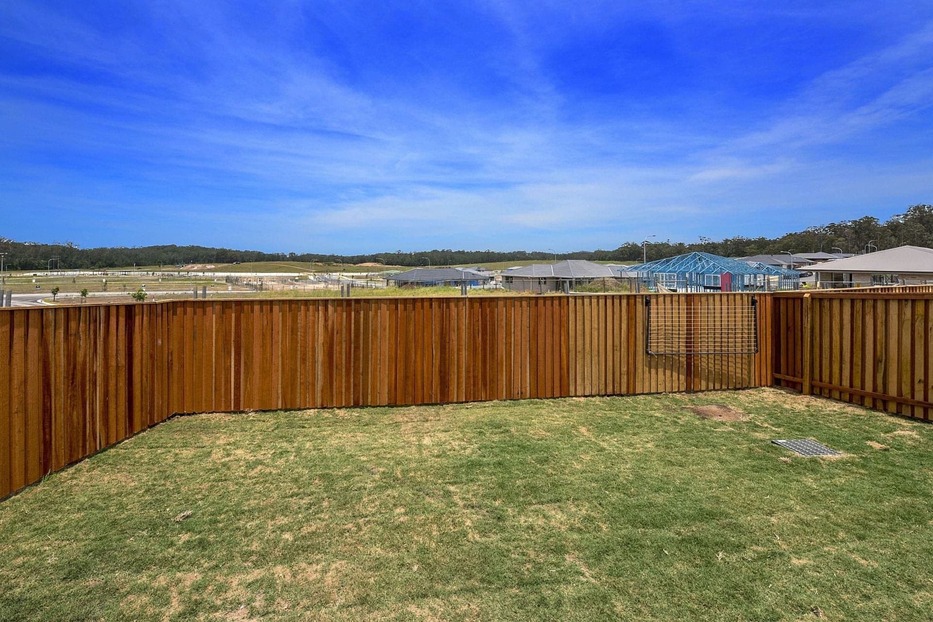 10 Meares Circuit Port Macquarie NSW, Port Macquarie - Image 1
