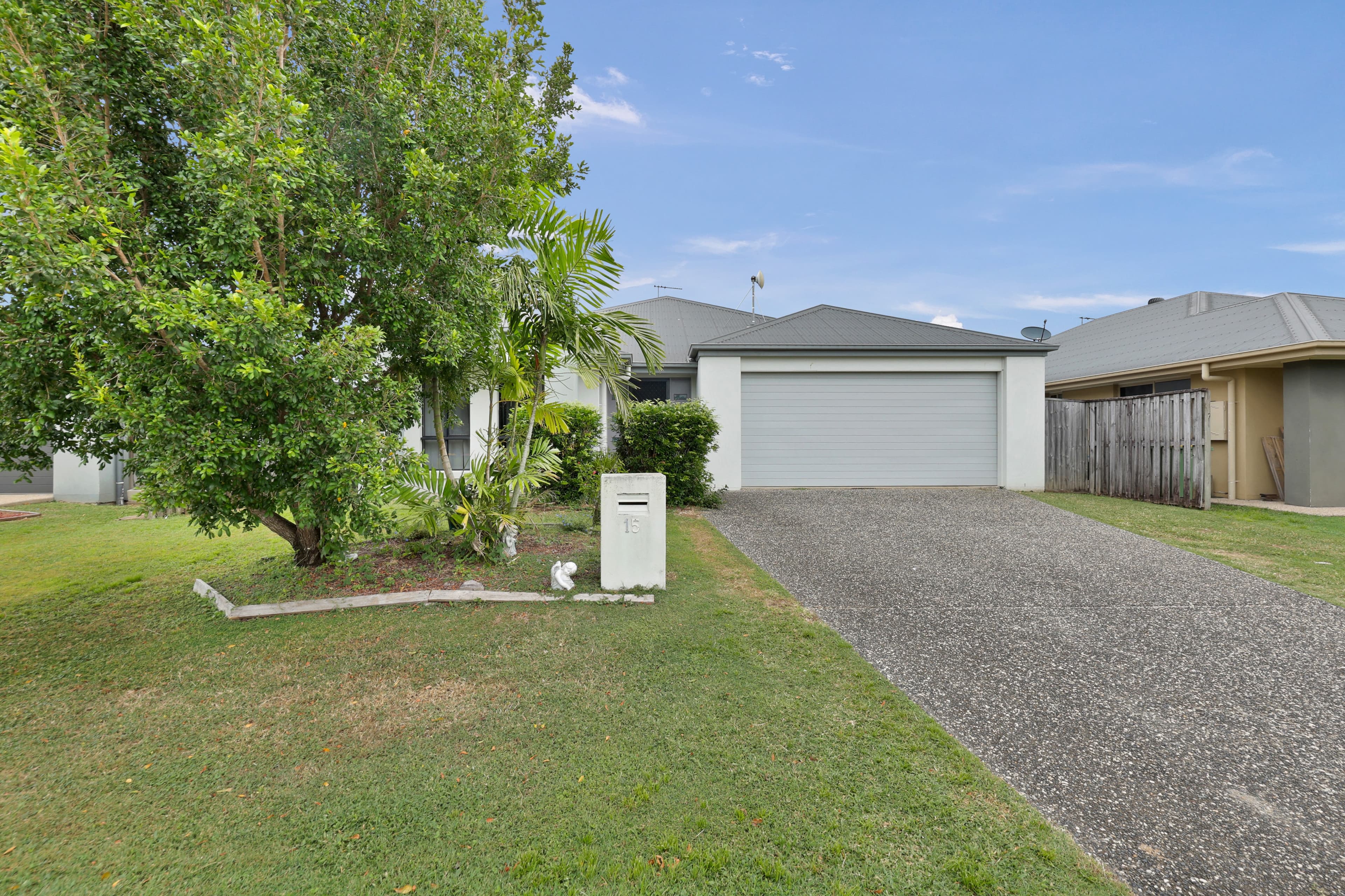 15 Trinity Parade, Blacks Beach - Image 1