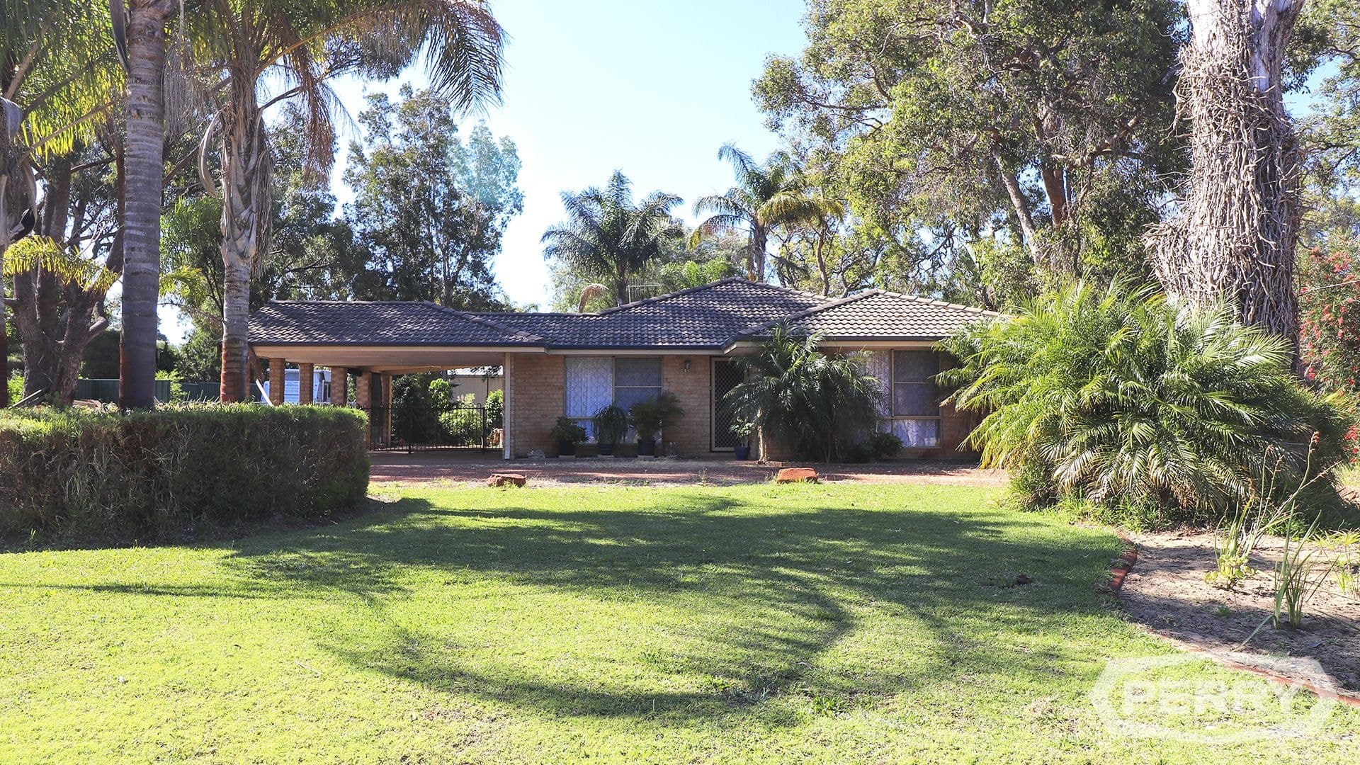 90 Victoria Circle, Greenfields, Greenfields - Thumbnail 2