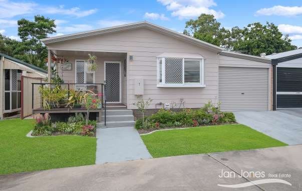Villa  7, Deception Bay - Image 1