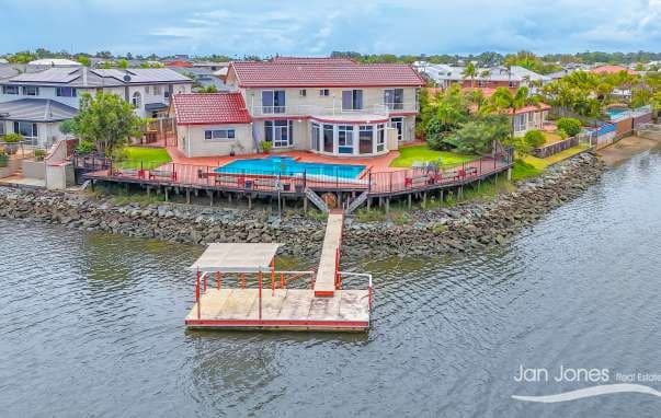 64 Intrepid Court, Newport - Image 1