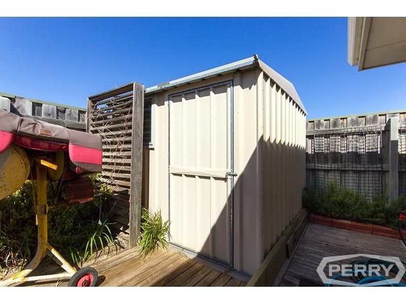 5 Dalona Parkway Lakelands WA, Lakelands - Image 1