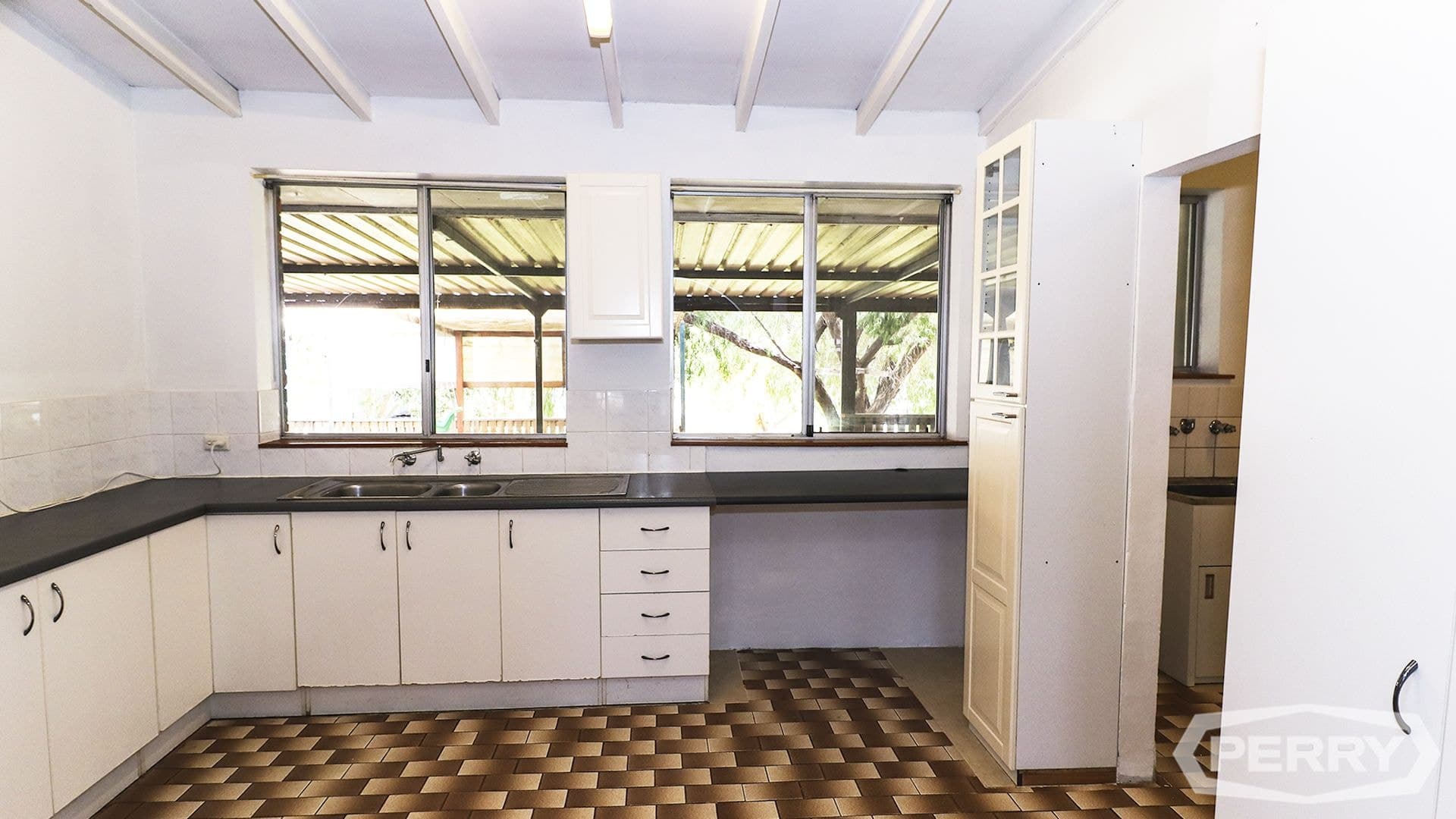 35 Ellendale Street, Golden Bay, Golden Bay - Thumbnail 4